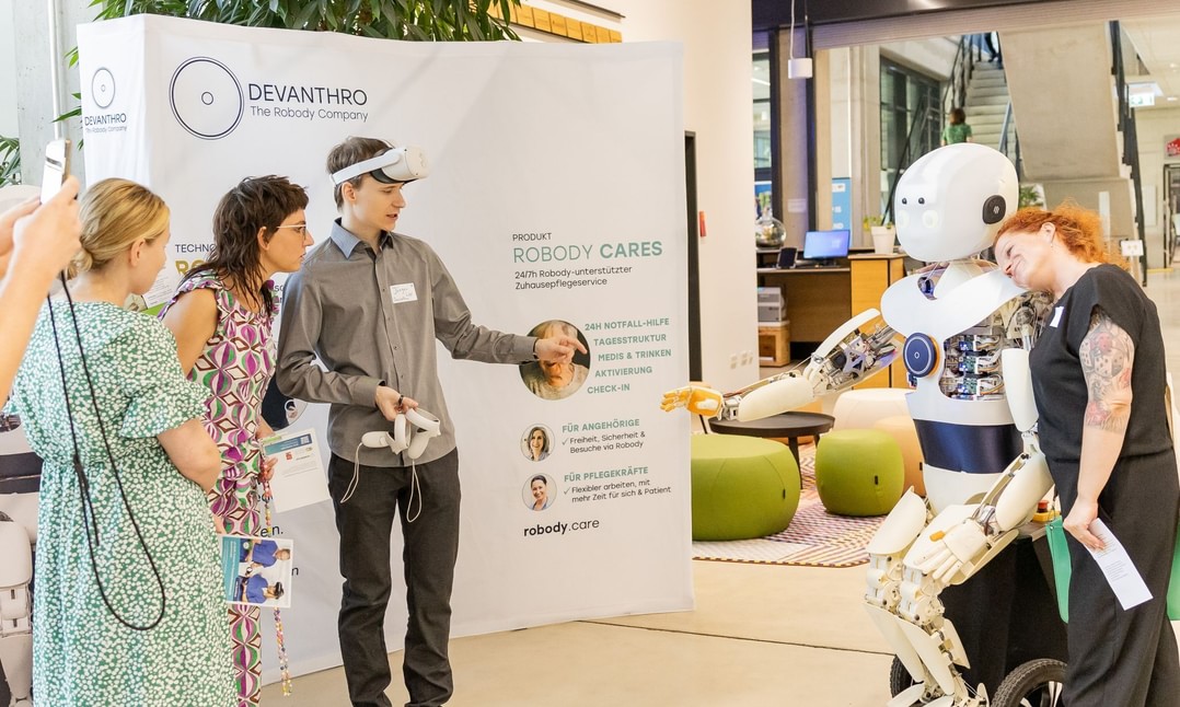 Digital health care Juli 2023 Devanthro Bert Willer